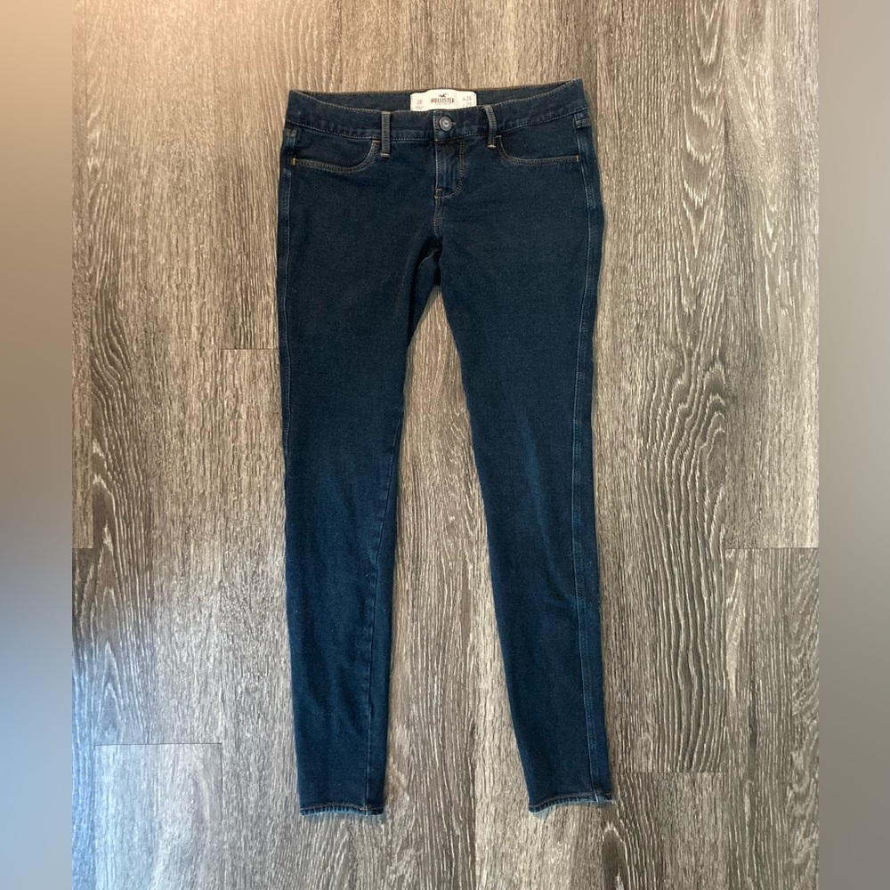 Hollister low rise jegging 3R